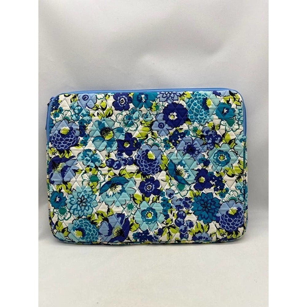 Vera Bradley Quilted Padded Tablet Sleeve in Blueberry Blooms Print